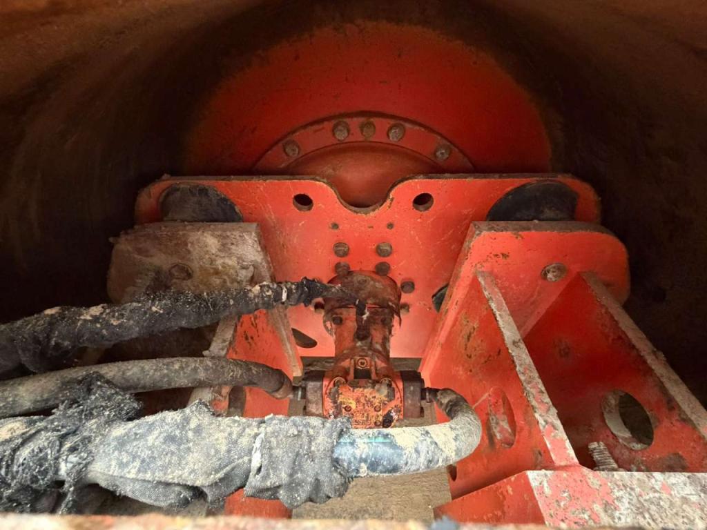 Caterpillar CP74 Foto 13