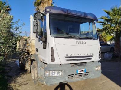 Iveco 120E24 vendida por Omeco Spa