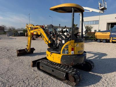 Komatsu PC26 MR-3 vendida por Skynet Srl