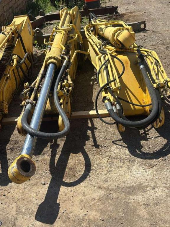 PISTONI E LEVERISMI PER NEW HOLLAND 215 E 245 para New Holland E215 E245 Foto 2