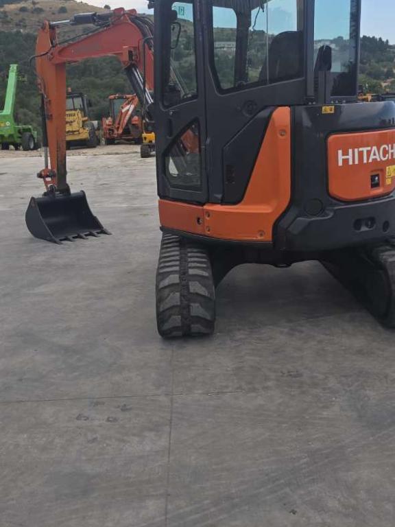 Hitachi ZAXIS 55U Foto 7