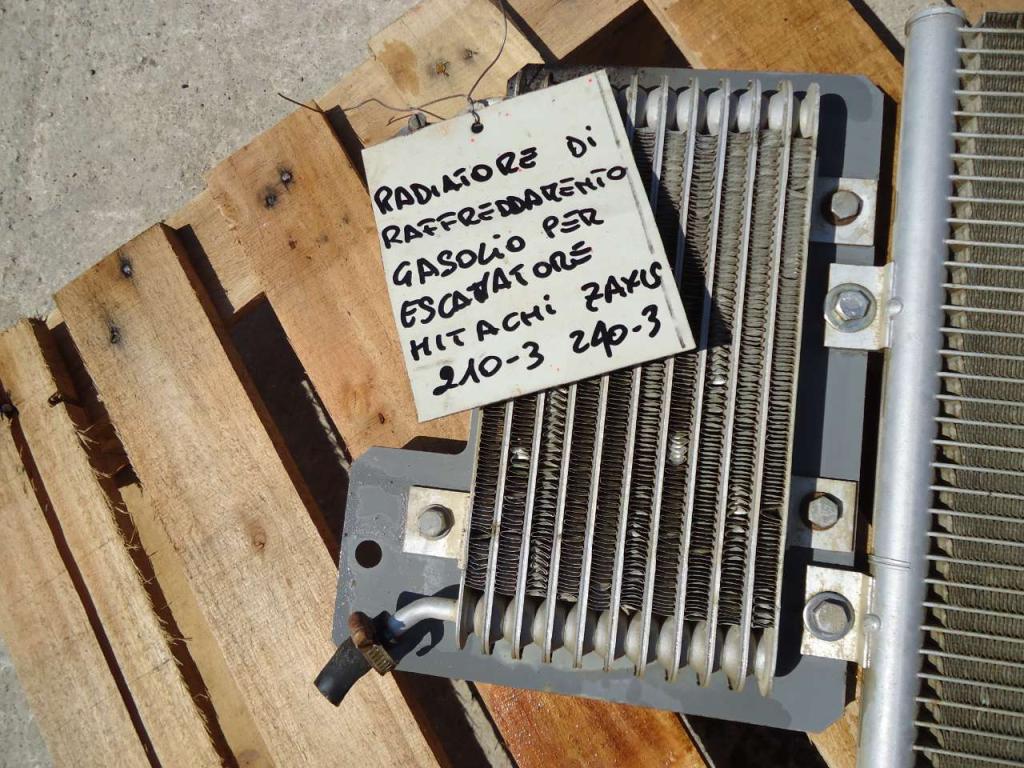 Radiatore Raffreddamento Gasolio para Hitachi ZX210.3 - ZX240.3 Foto 3