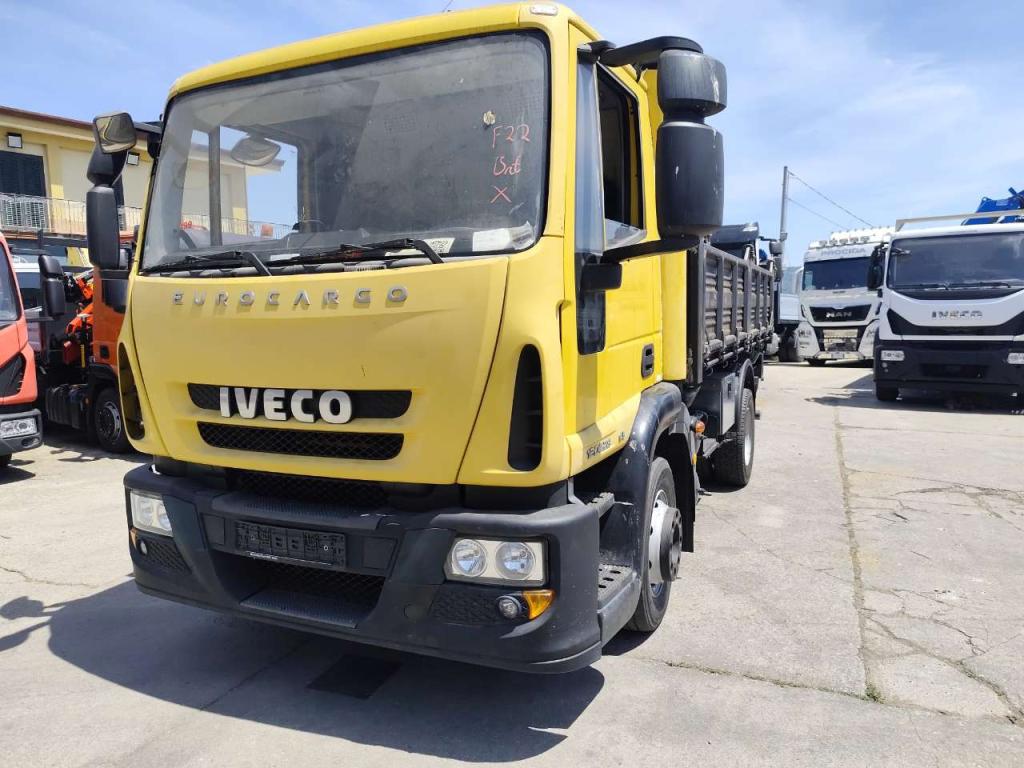 Iveco EUROCARGO 120E28P Foto 16
