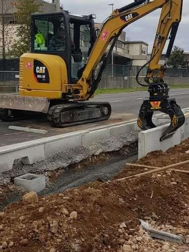 MB CRUSHER MB-G450 Foto 1