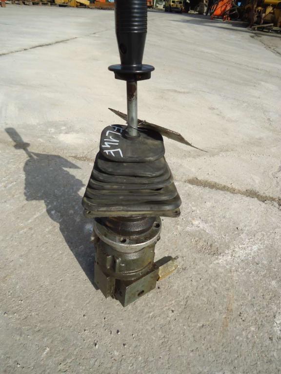Manipulador para Fiat Allis FL14E Foto 1