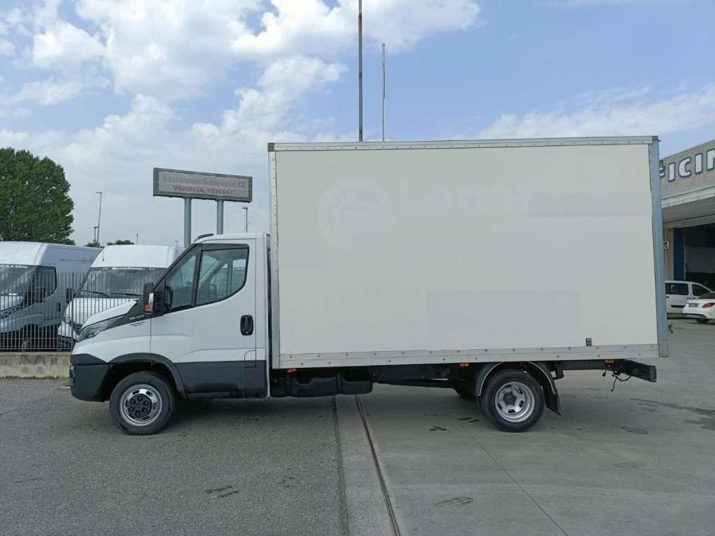 Iveco Daily Foto 4
