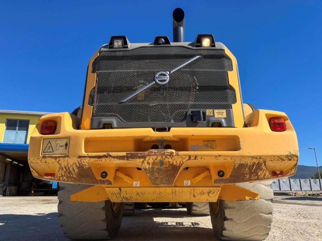 Volvo L120G Foto 28