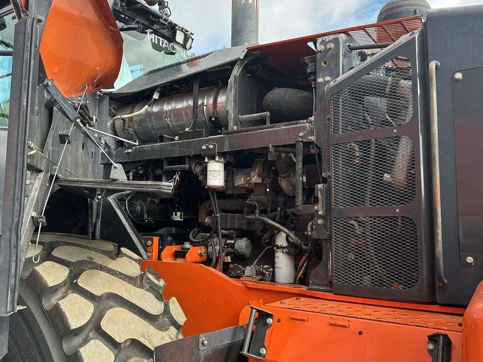 Hitachi ZW310-6 Foto 12