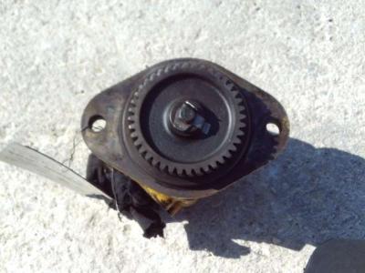 Bomba hidráulica para Caterpillar 951C - MOTORE 3304 vendida por OLM 90 Srl