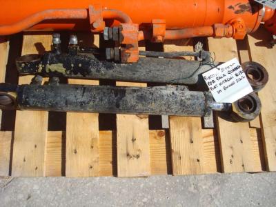 Pistón de dirección para Fiat Hitachi W130 vendida por OLM 90 Srl