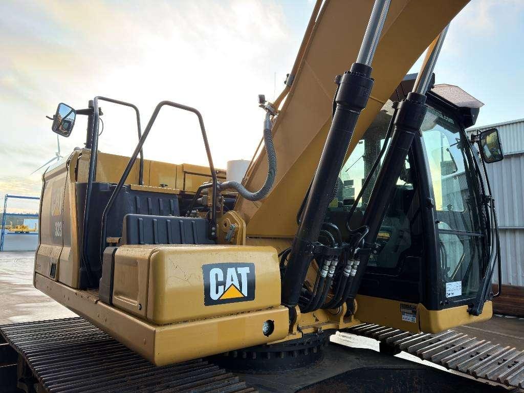 Caterpillar 323 07B Foto 11