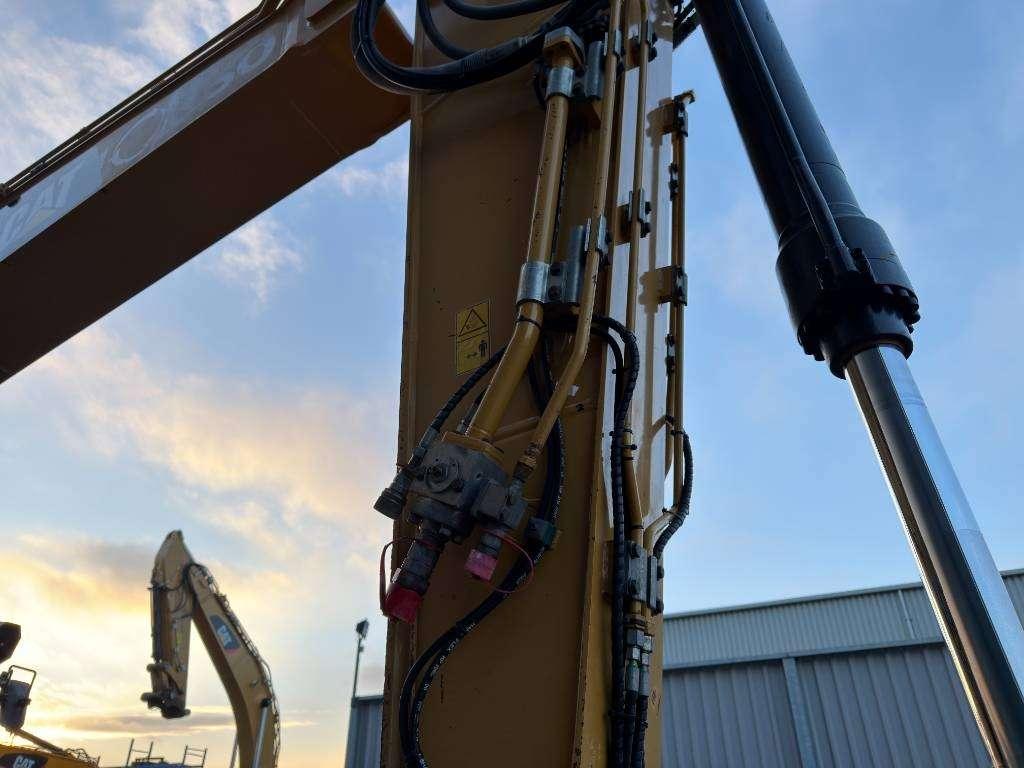 Caterpillar 323 07B Foto 17