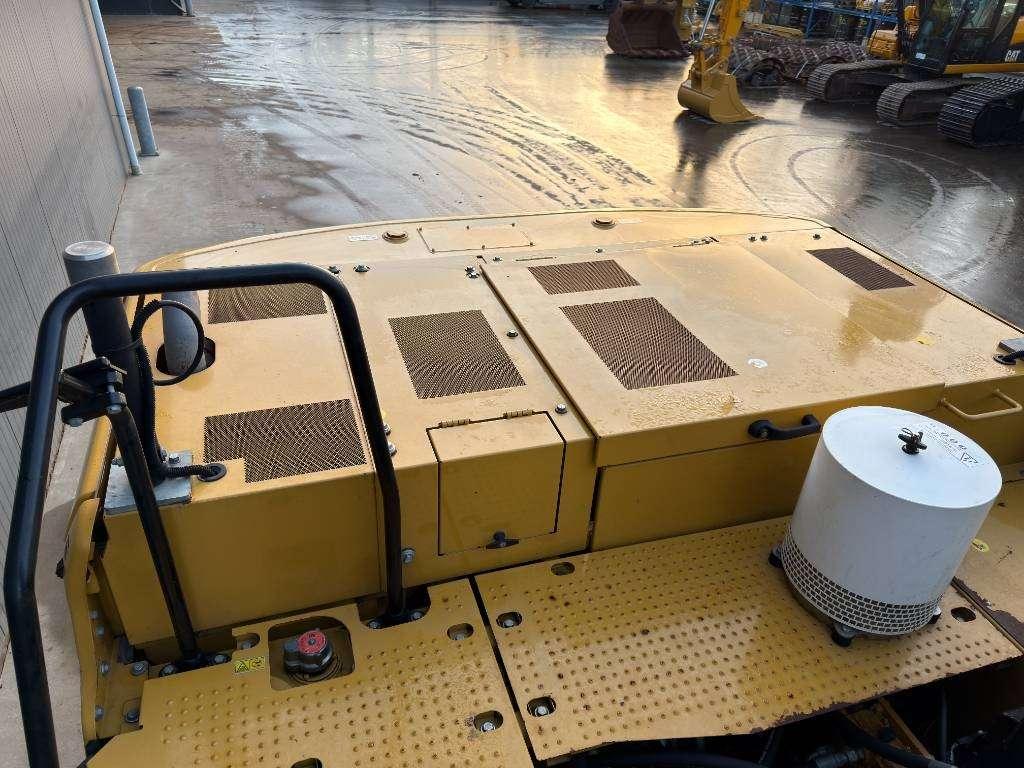Caterpillar 323 07B Foto 21