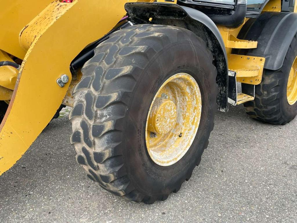 Caterpillar 908 Foto 11