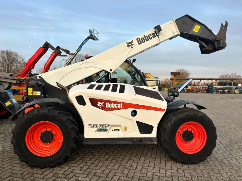 Bobcat TL38-70HF Foto 3