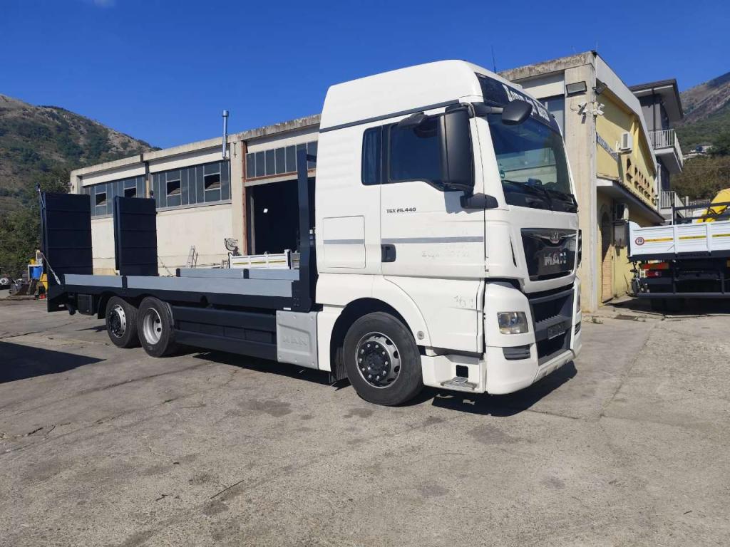 Man TGX 26.440 Foto 17
