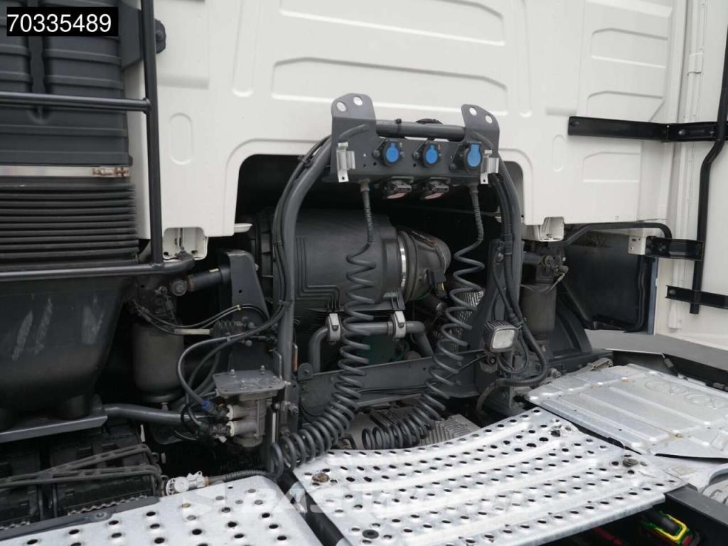 Volvo FH 500 4X2 XL 2x Tanks I-ParkCool ACC Foto 18