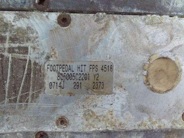 Pedal del acelerador para Hitachi ZW310 Foto 3