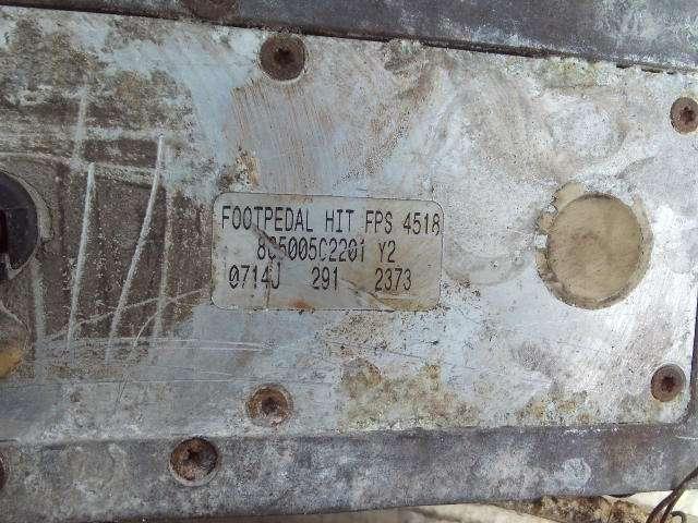 Pedal del acelerador para Hitachi ZW310 Foto 4