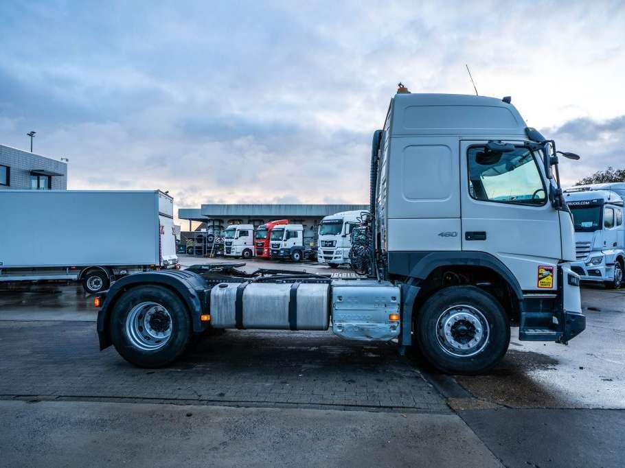Volvo FMX 460 GLOB + HYDR Foto 3