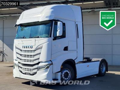 Iveco S-Way 480 4X2 New Tyres! Retarder Standklima Navi ACC vendida por BAS World B.V.