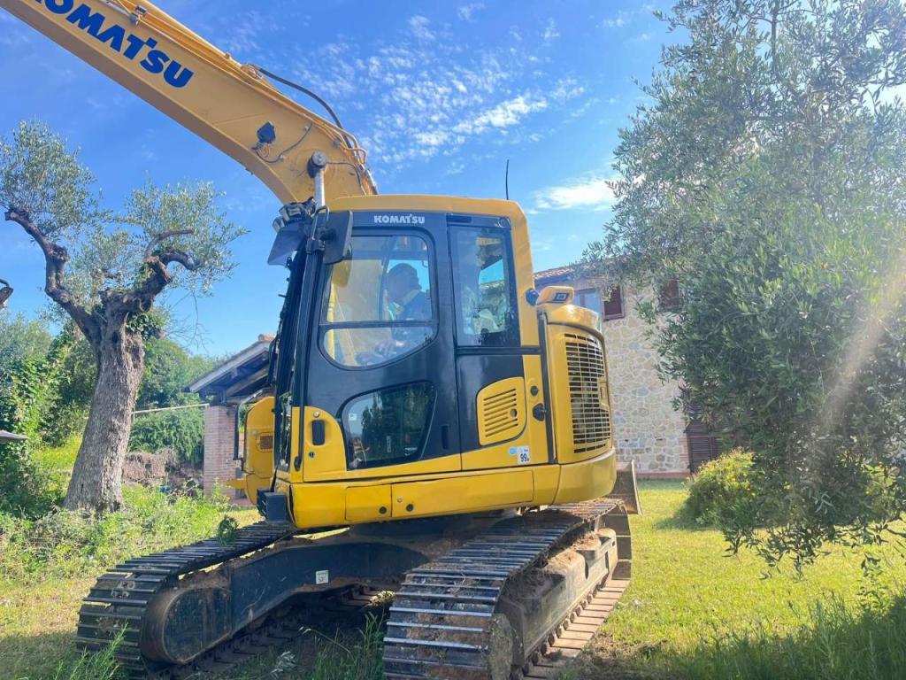 Komatsu PC138US-11 Foto 1