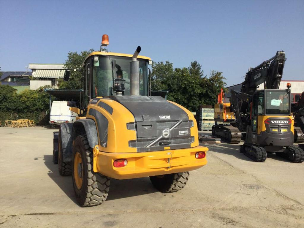 Volvo L45F Foto 4