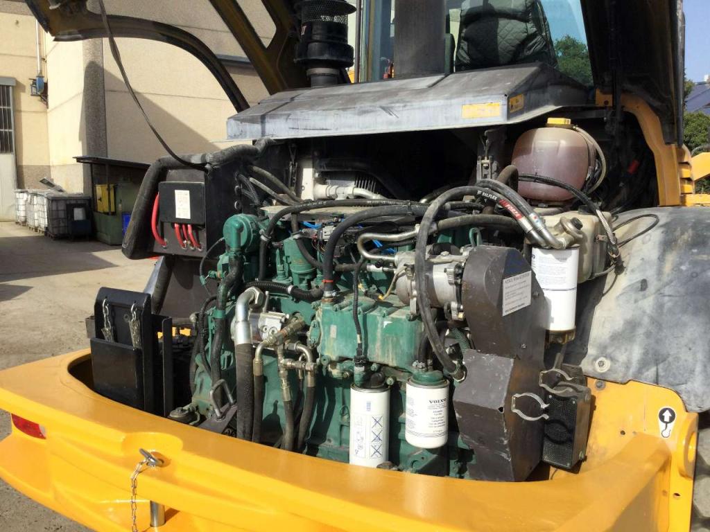 Volvo L45F Foto 9