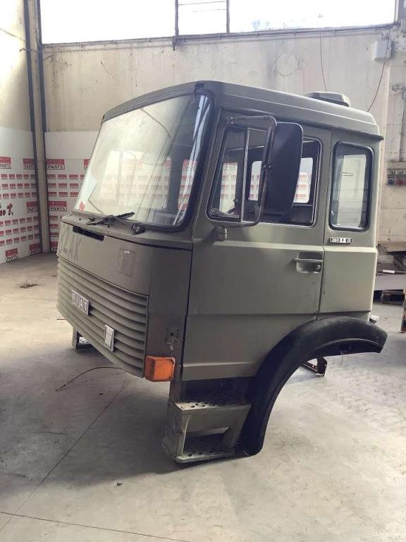 Cabina para Fiat 260/330  F 35 Foto 1