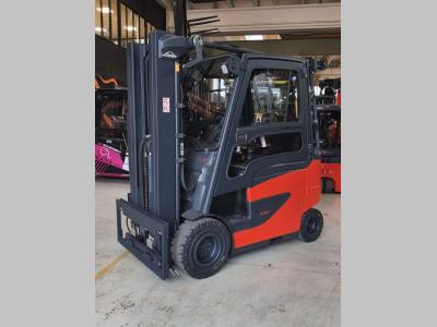 Linde E30H-01/600 vendida por Uni.Trucks Srl