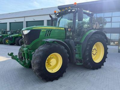 John Deere 6175R vendida por JN Machines BV