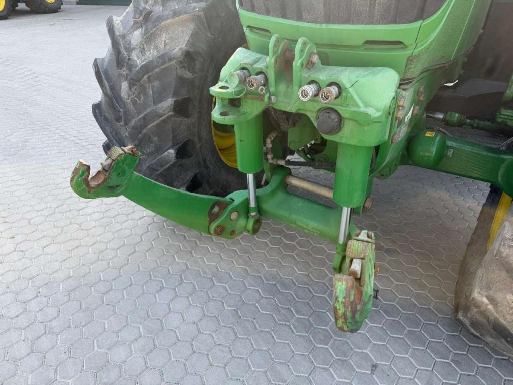 John Deere 6175R Foto 22