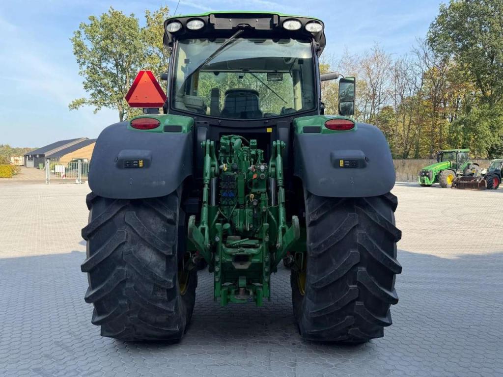 John Deere 6175R Foto 7