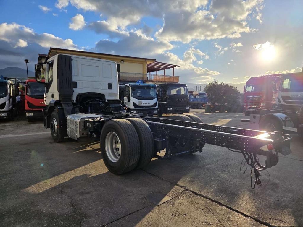 Iveco STRALIS AD190S42 Foto 9