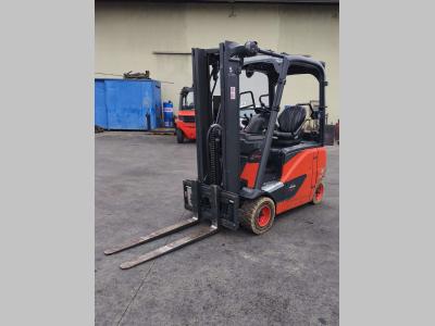 Linde E20PH-02 vendida por Uni.Trucks Srl