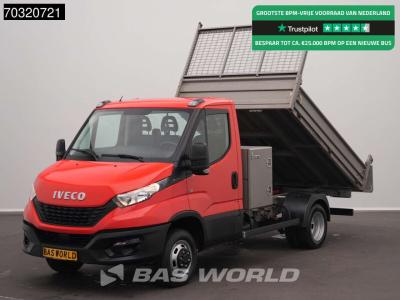 Iveco Daily 35C12 Kipper met Kist Dubbellucht 3,5t Trekhaak Airco Cruise Euro6 Tipper Benne Kieper Airco vendida por BAS World B.V.