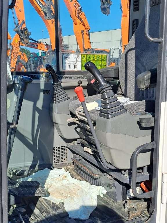 Bobcat E60 Foto 11