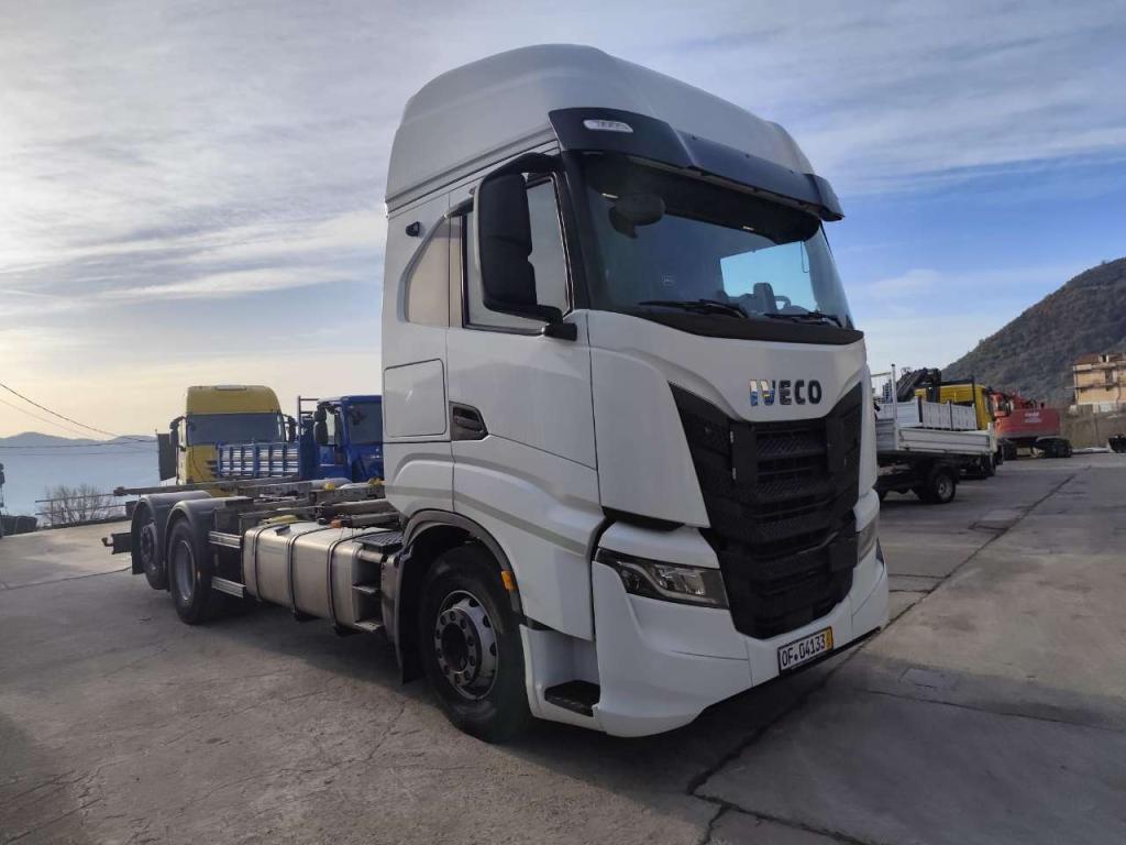 Iveco S-WAY 510 AS Foto 20