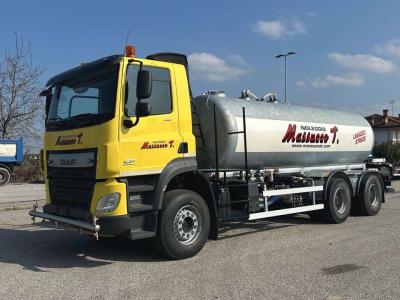Daf 460 CF 6x4 vendida por Massucco T. Srl