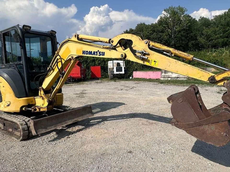 Komatsu PC27 MR2 Foto 3