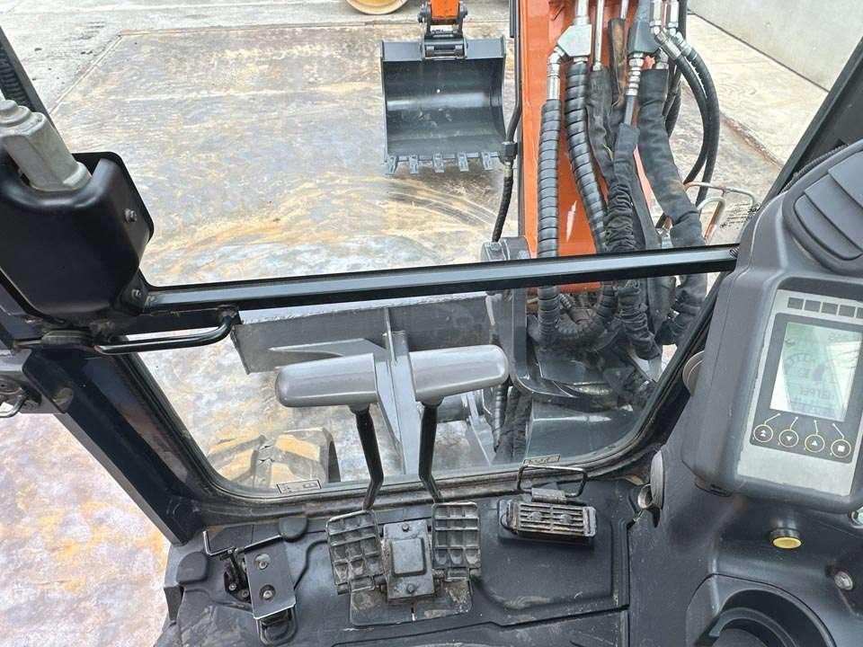 Hitachi ZX65USB-5 CLR Foto 19