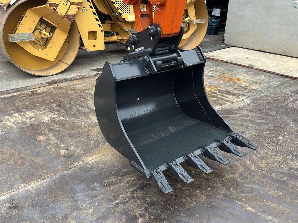 Hitachi ZX65USB-5 CLR Foto 9