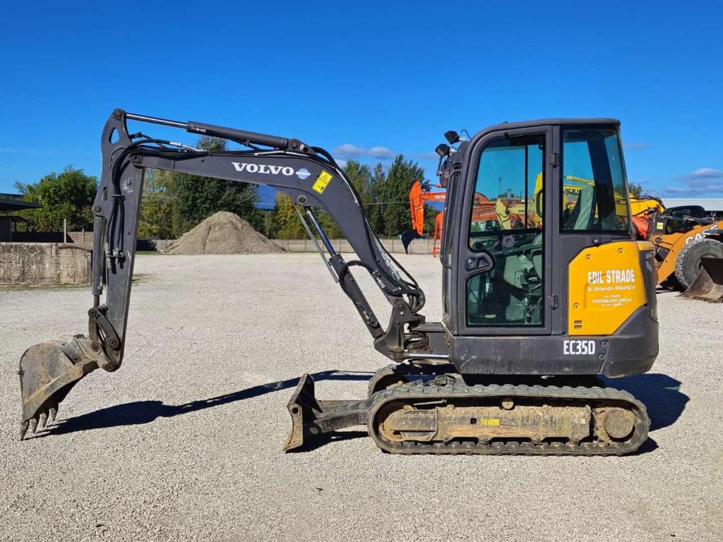 Volvo EC35D Foto 1