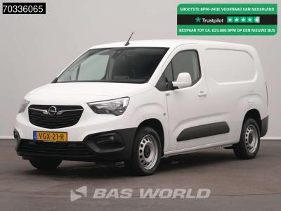 Opel Combo 131PK Automaat L2H1 Maxi Airco Navi Cruise Apple Carplay Trekhaak Euro6 L2 Airco Trekhaak Cru vendida por BAS World B.V.