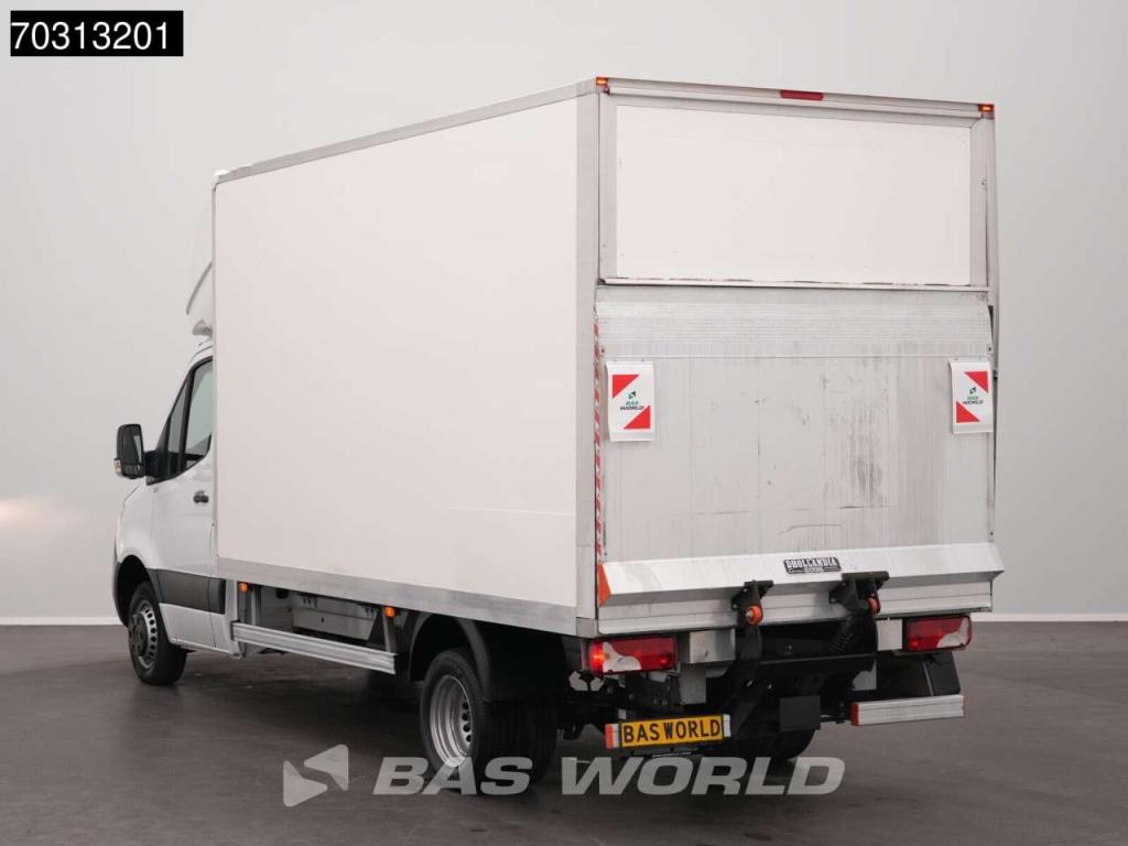 Mercedes-Benz Sprinter 514 CDI Automaat Laadklep Zijdeur Dubbellucht Bakwagen Airco Cruise Camera MBUX CarPlay D' Foto 2