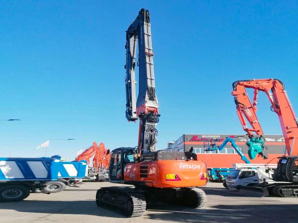 Hitachi ZX400MC-7 Foto 3