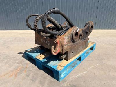 OilQuick OQ80 - 325D / 329D / 329E / 330F vendida por Smitma B.V.