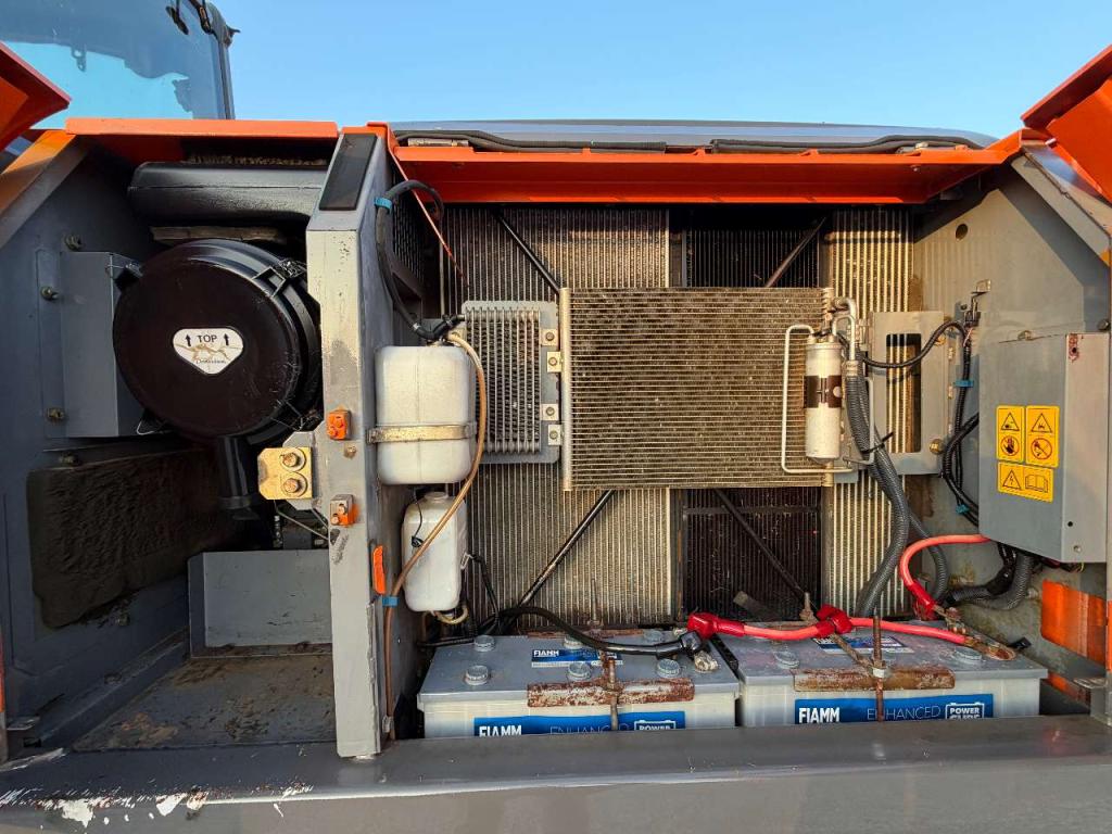 Hitachi ZX210 LCN-3 Foto 9