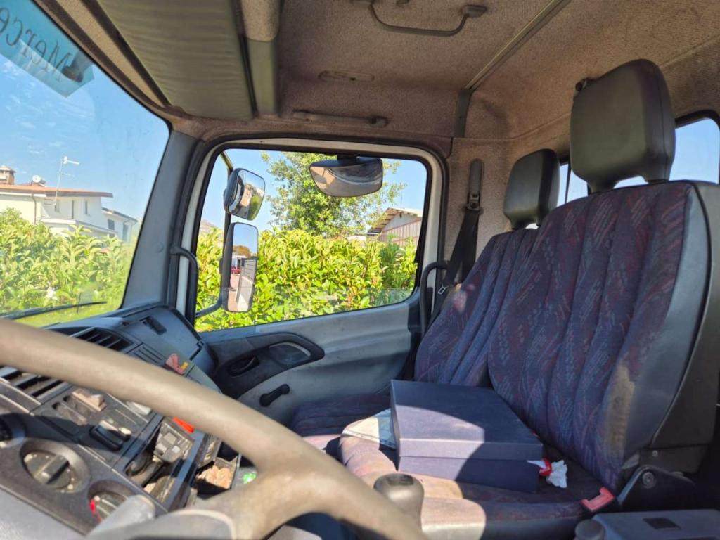 Mercedes-Benz ATEGO-1828 Foto 9
