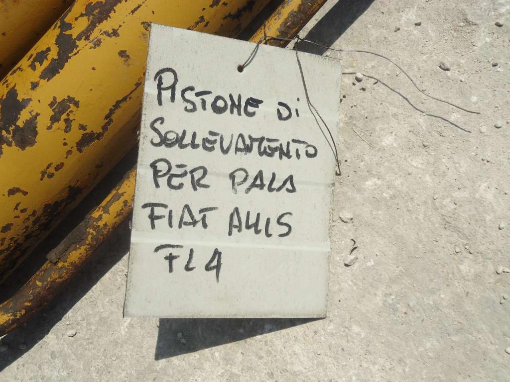 Cilndro de levantamiento para Fiat Allis FL 4 Foto 4